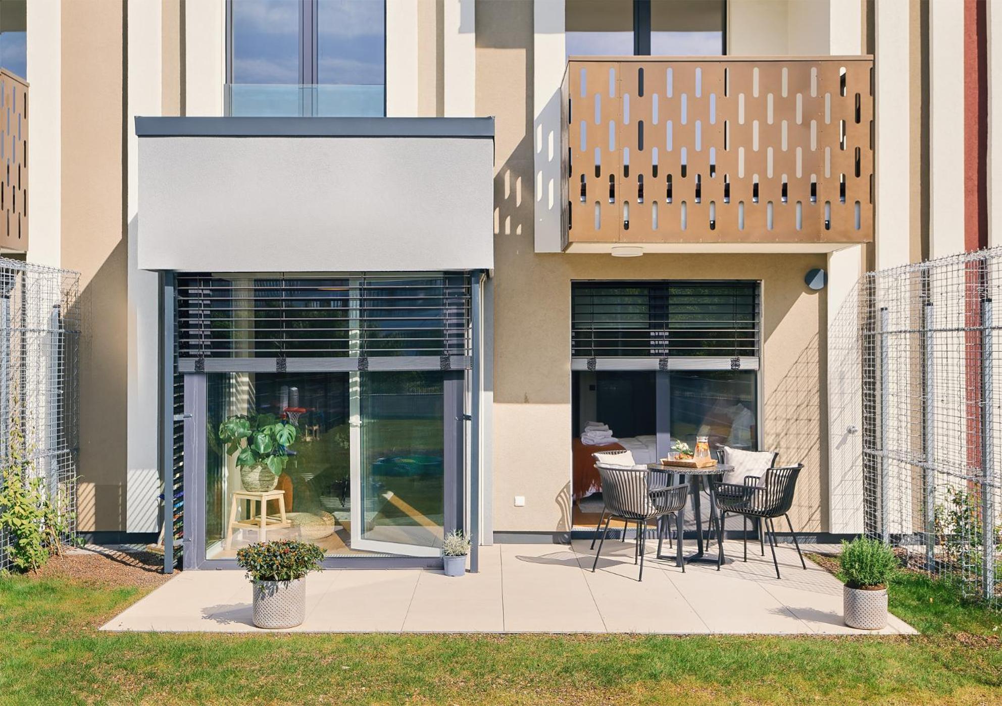 Beta Home - Garage, Air Condition, Garden, At Metro Prague Extérieur photo